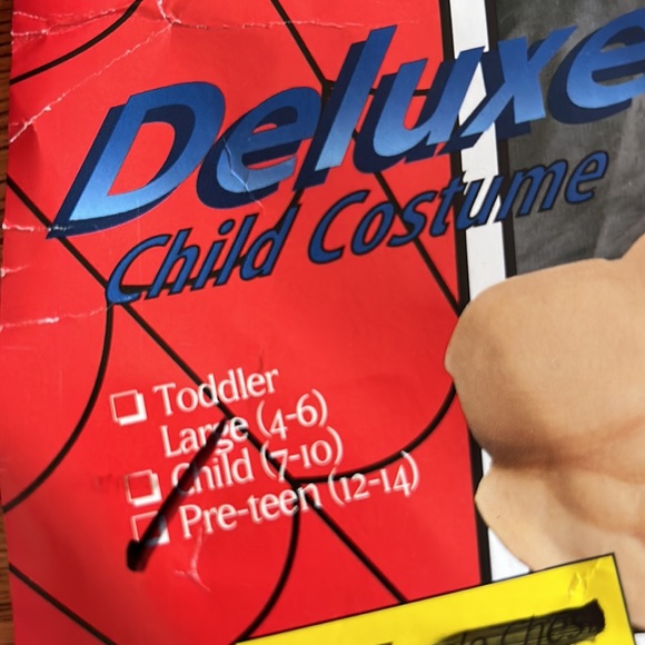 Deluxe Child Spider-man Costume - Picture 9 of 9